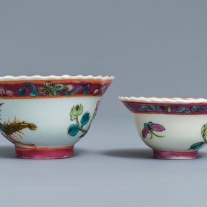 Une collection de tasses et soucoupes et un vase en porcelaine de Chine pour le marché Peranakan ou Straits, 19ème — photo 6
