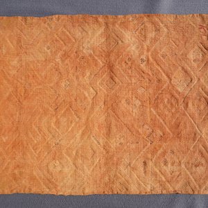 Une collection de textiles africains et deux paniers, la plupart Kuba, Congo, 19/20ème — photo 8