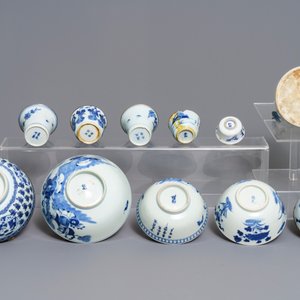 Une collection en porcelaine de Chine 'Bleu de Hue' pour le Vietnam, 19ème — photo 3