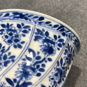 Une collection en porcelaine de Chine en bleu et blanc, Kangxi — photo 21