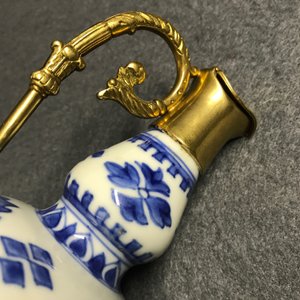 Une collection en porcelaine de Chine et Japon en bleu et blanc, Ming et après — photo 57