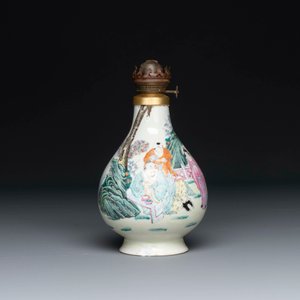Une collection variée de huit pièces en porcelaine de Chine famille rose, 18/19ème — photo 10