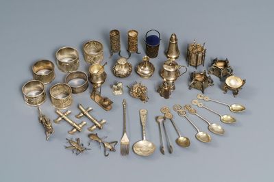 Une collection variée en argent, Chine, 19/20ème