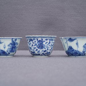Une collection variée en porcelaine de Chine bleu et blanc, Kangxi — photo 20