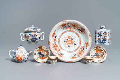 Une collection variée en porcelaine de Chine de style Imari, Kangxi/Yongzheng