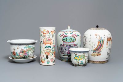 Une collection variée en porcelaine de Chine famille rose, 19/20ème