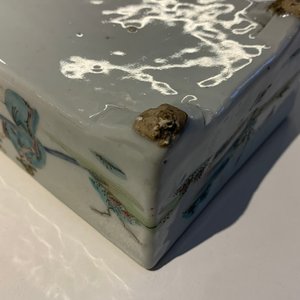 Une collection variée en porcelaine de Chine famille rose et en bleu et blanc, 19/20ème — photo 19