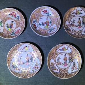 Une collection variée en porcelaine de Chine famille rose et grisaille, Yongzheng/Qianlong — photo 16