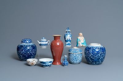 Une collection variée en porcelaine de Chine, Kangxi et après