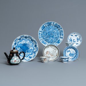 Une collection variée en porcelaine de Chine, Ming et Qing — photo 1