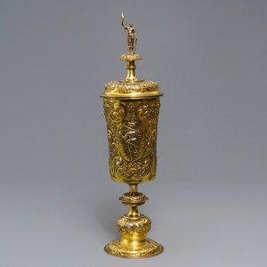Une coupe couverte en argent doré, Allemagne ou Moravie, 19ème ou avant — photo 1
