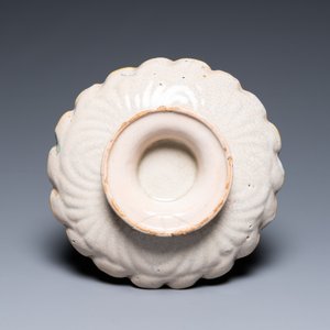 Une coupe de type crespina en majolique italienne à décor d' 'Hercule et Omphale', Urbino, 16ème — photo 6