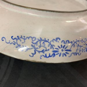 Une coupe en émaux de Canton à décor européen, Chine, Qianlong — photo 11