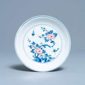 Une coupe en porcelaine de Chine en bleu, blanc et rouge de cuivre, Kangxi — photo 1