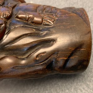 Une coupe libatoire en corne de buffle sculptée, Jiaqing — photo 15