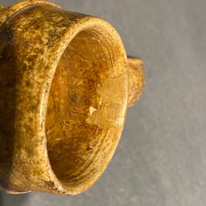 Une cruche armoriée en grès de Raeren, vers 1600 — photo 9