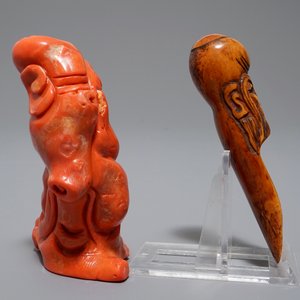 Une cuillère à thé en ivoire et une figure en corail sculpté, Chine, 19ème — photo 5