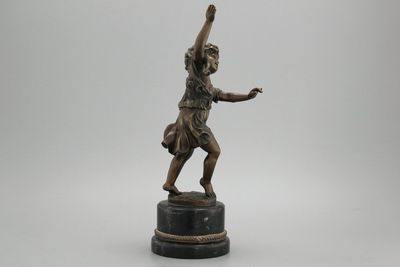 Une danseuse en bronze, 19e