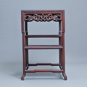 Une étagère en bois, Chine, 19ème — photo 3