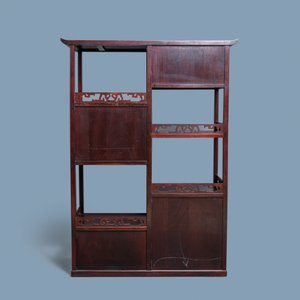 Une étagère en bois, Chine, République — photo 3