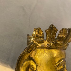 Une figure de Bouddha assis en bronze doré, Chine, Ming — photo 22