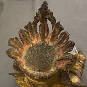 Une figure de Bouddha assis en bronze doré, Chine, Ming — photo 36