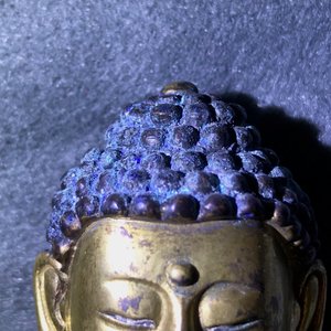 Une figure de Bouddha debout en bronze doré, Chine, Qianlong — photo 10
