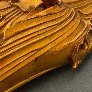 Une figure de Bouddha en bois laqué et doré, Chine, 18/19ème — photo 25