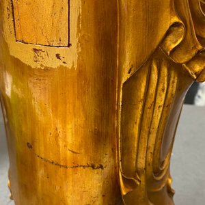 Une figure de Bouddha en bois laqué et doré, Chine, 18/19ème — photo 31