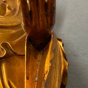 Une figure de Bouddha en bois laqué et doré, Chine, 18/19ème — photo 38