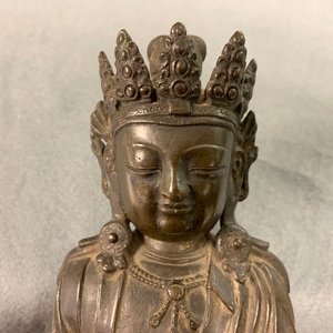 Une figure de Bouddha en bronze, Chine, Ming — photo 14