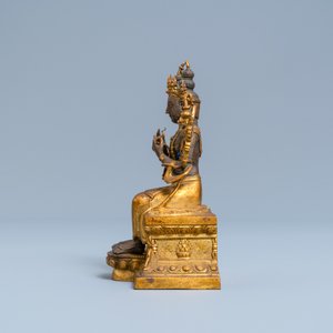 Une figure de Bouddha en bronze doré et incrusté, Chine, 18/19ème — photo 4