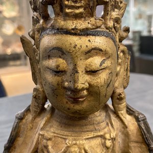 Une figure de Bouddha en bronze doré, Sino-Tibet, Ming — photo 19
