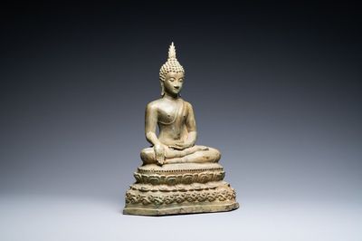 Une figure de Bouddha en bronze, Rattanakosin, Thaïlande, 19/20ème