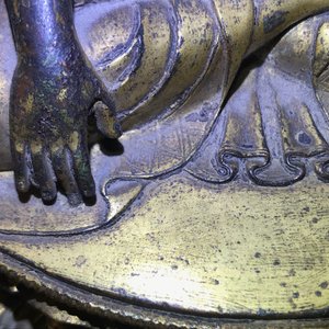 Une figure de Bouddha Shakyamuni en bronze doré, Tibet, 15/16ème — photo 23