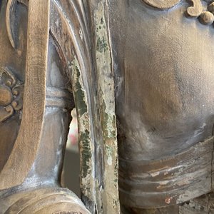 Une figure de Guanyin en bois peint, Chine, Ming — photo 31