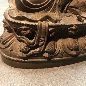 Une figure de Guanyin en bronze, Chine, Ming — photo 10