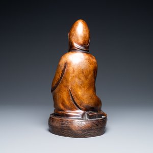 Une figure de Guanyin en bronze incrusté d'argent, marque Shi Sou, 18/19ème — photo 4