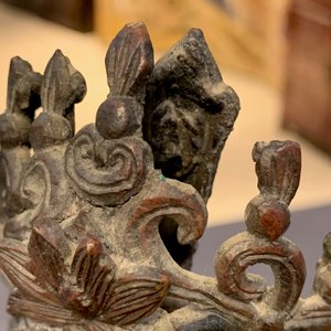 Une figure de Guanyin sur un kylin en bronze, Chine, Ming — photo 9
