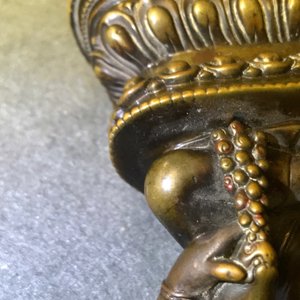 Une figure de Jambhala en bronze, Sino-Tibet, 17/18ème — photo 10