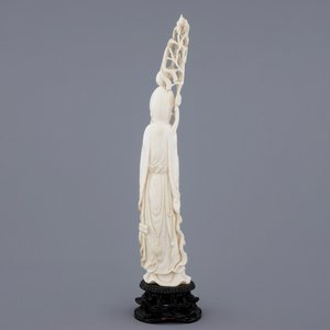 Une figure de Shou Lao en ivoire sculpté sur socle, Chine, fin du 19ème — photo 4