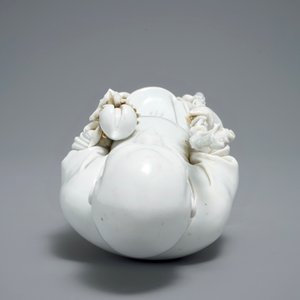 Une figure de Shou Lao en porcelaine blanc de Chine, 19/20ème — photo 5