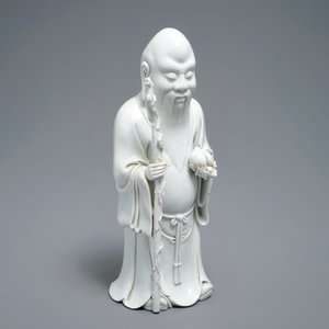 Une figure de Shou Lao en porcelaine blanc de Chine, 19/20ème — photo 7