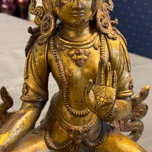 Une figure de Tara Blanche en bronze doré, Népal, 16ème — photo 14