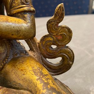 Une figure de Tara Blanche en bronze doré, Népal, 16ème — photo 17