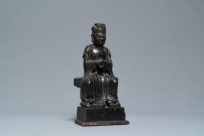 Une figure de Wenchang Wang en bronze à inscription au dos, Ming