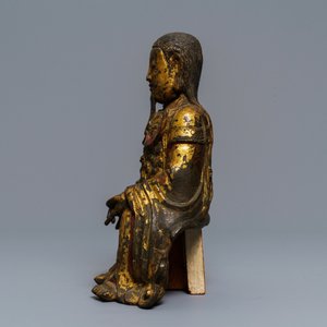 Une figure de Zhenwu en bronze doré et laqué, Chine, Ming — photo 2