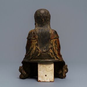 Une figure de Zhenwu en bronze doré et laqué, Chine, Ming — photo 3
