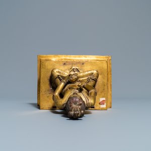 Une figure du Bouddha en bronze doré, Sino-Tibet, 17/18ème — photo 5
