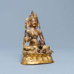 Une figure du Bouddha en cuivre doré, Sino-Tibet, 18/19ème — photo 1